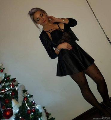 Girls in Black 